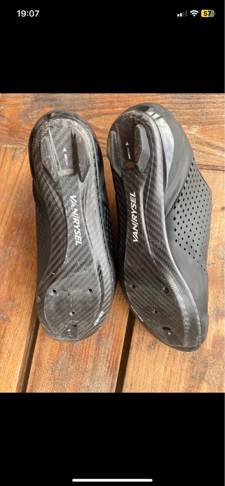 Botas de ciclismo pretas