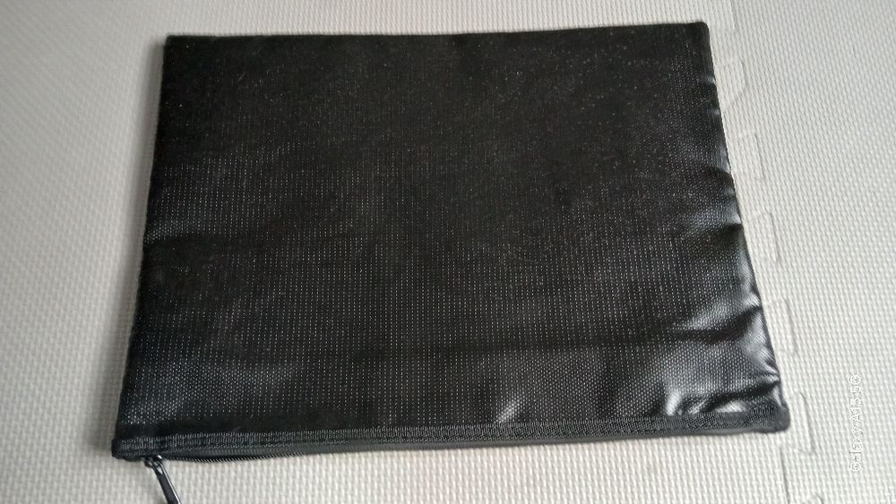 Etui pokrowiec na laptop