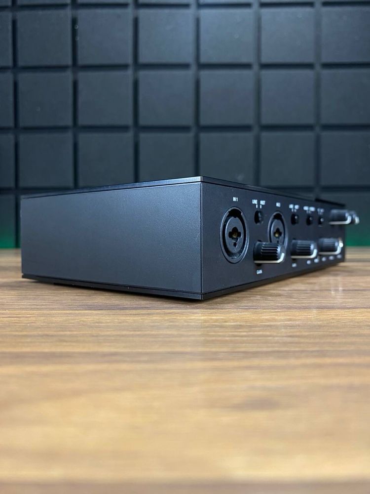 Native Instruments Komplete Audio 6