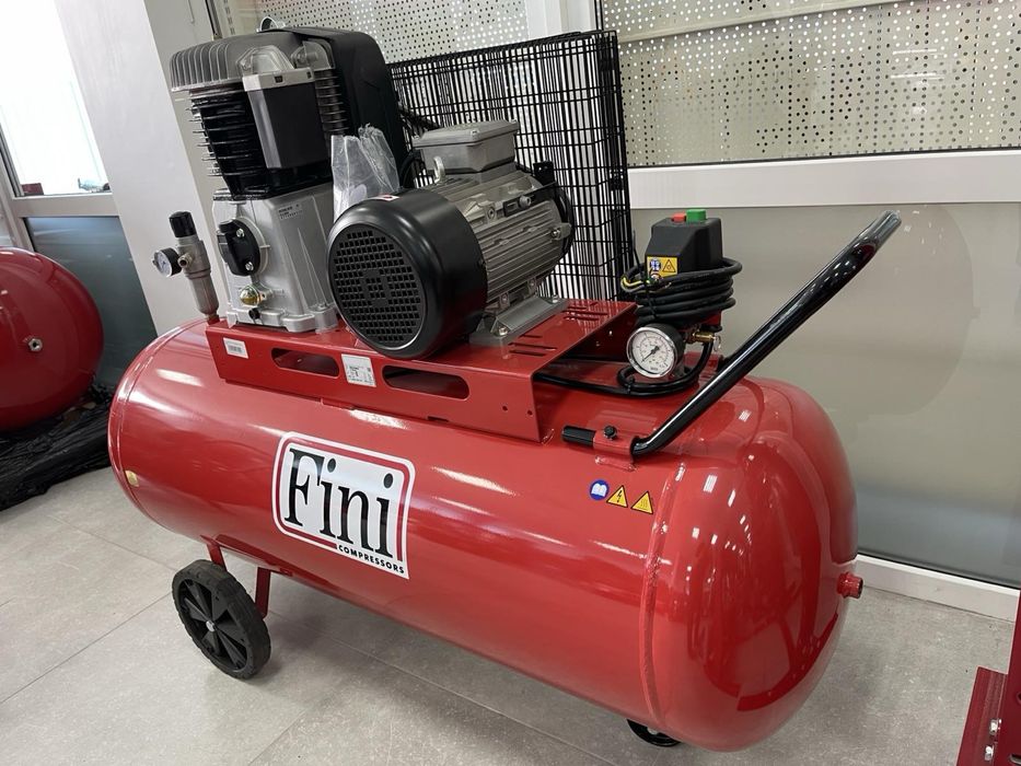 Акція! Компресор поршневий FINI BK-119-270-7.5 . Італія