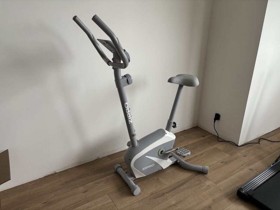 Rower stacjonarny ZIPRO /bdb stan/ mało używany