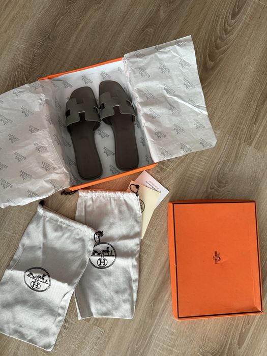 Klapki H Sandały Hermes