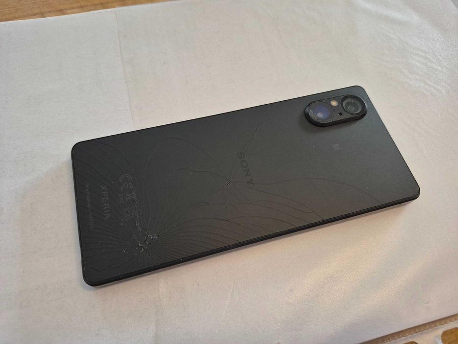 Sony Xperia 5 V (XQ-DE54)