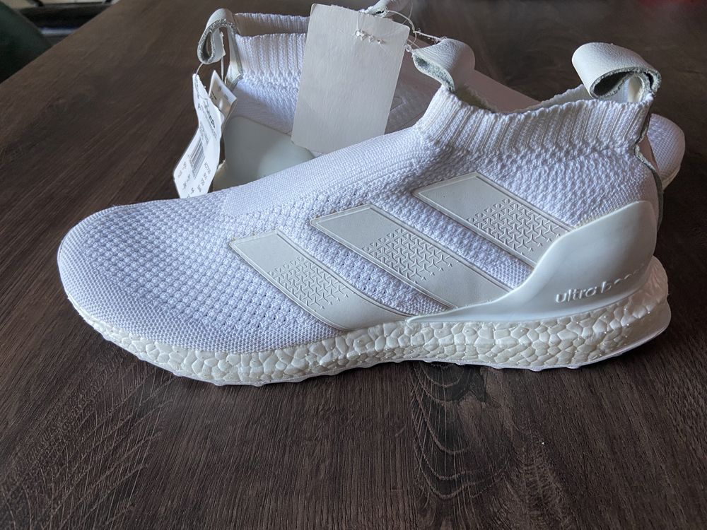 Adidas ultra boost meia brancas 44