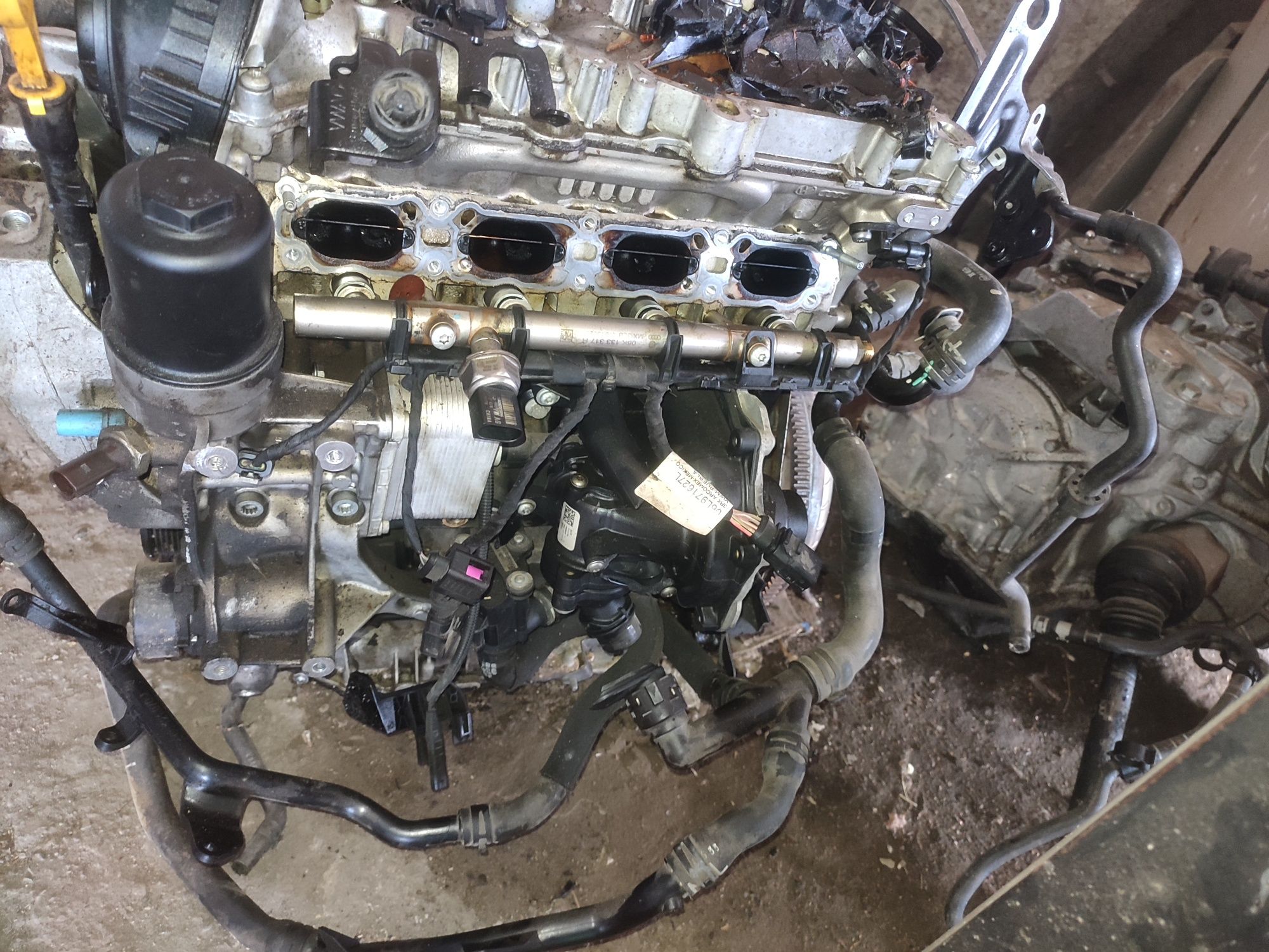 Двигун CPR 1.8 tsi Passat NMS B7 B8 АКПП тубріна колектор