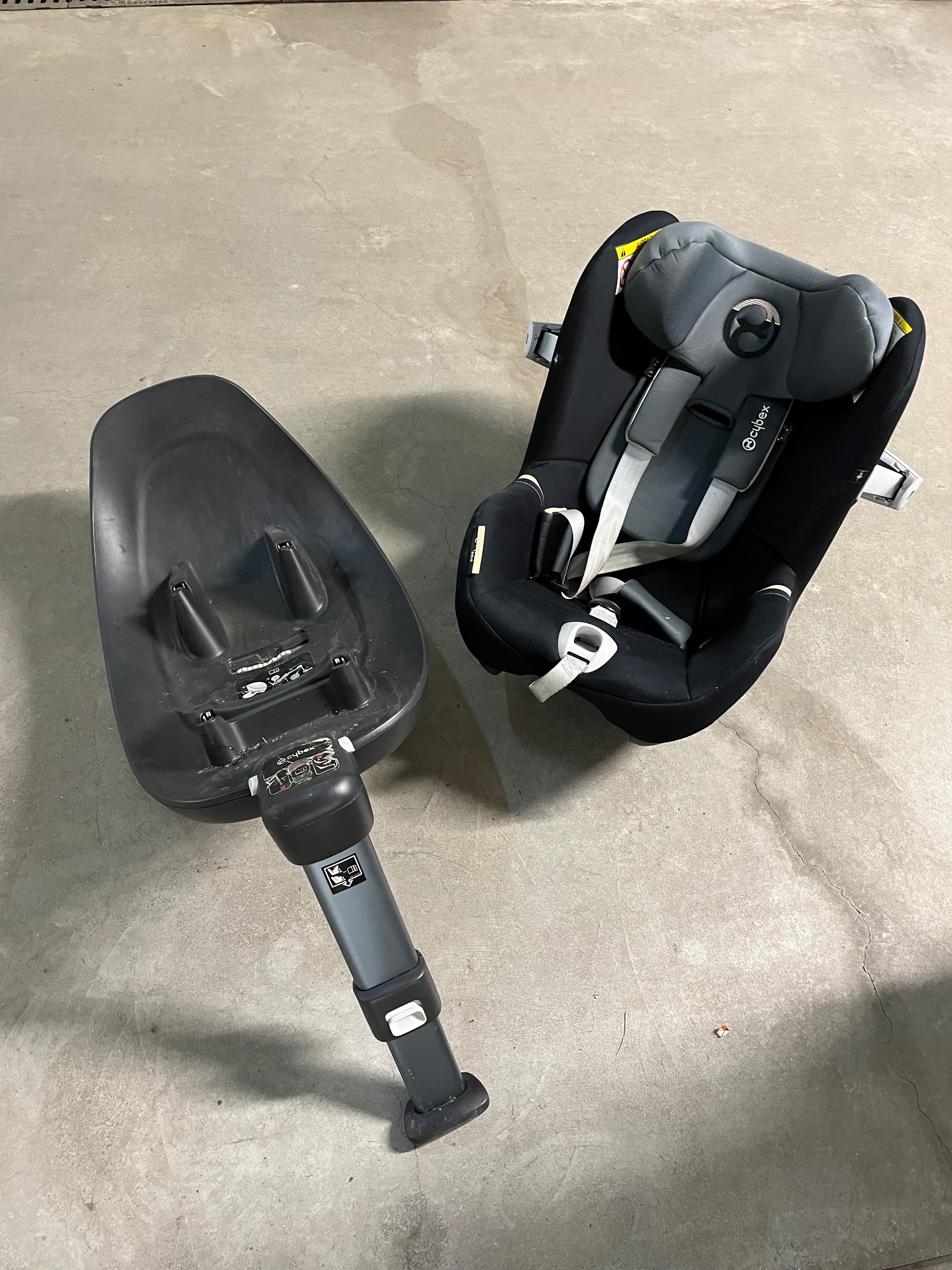 Fotelik Cybex gold M oraz baza isofix Cybex M
