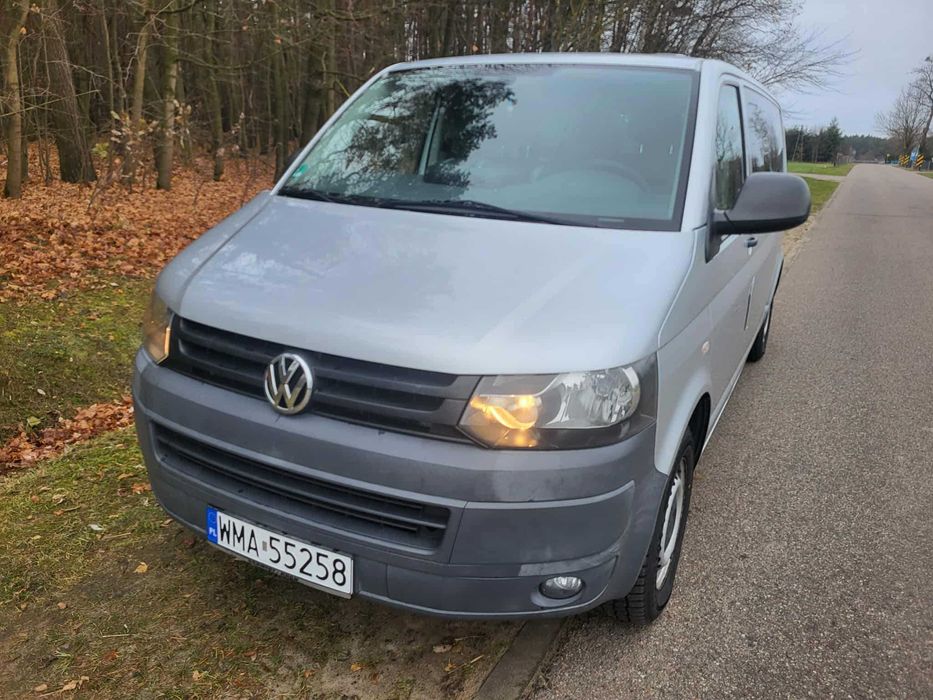 Volkswagen Transporter T5 lift 2013 9-osobowy