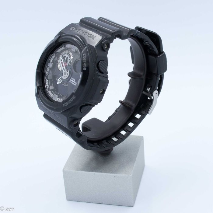 Zegarek męski Casio G-SHOCK GA-300-1AER