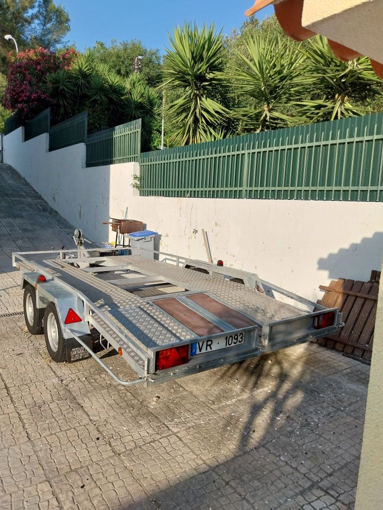 Atrelado porta carros 2000 kgs