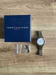 Zegarek na bransolecie srebrny Tommy Hilfiger Chrissy