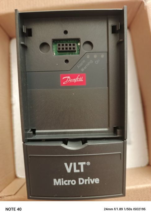 Falownik Danfoss FC 51 0,75 kW 1x230V + panel LCP 11 – NOWY zestaw