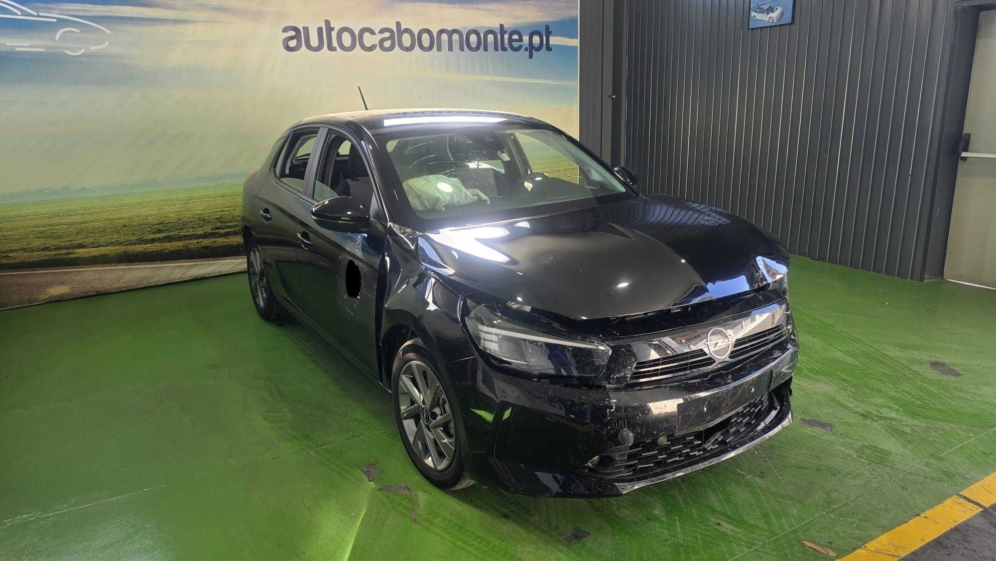 Opel Corsa 1.2   - Salvado