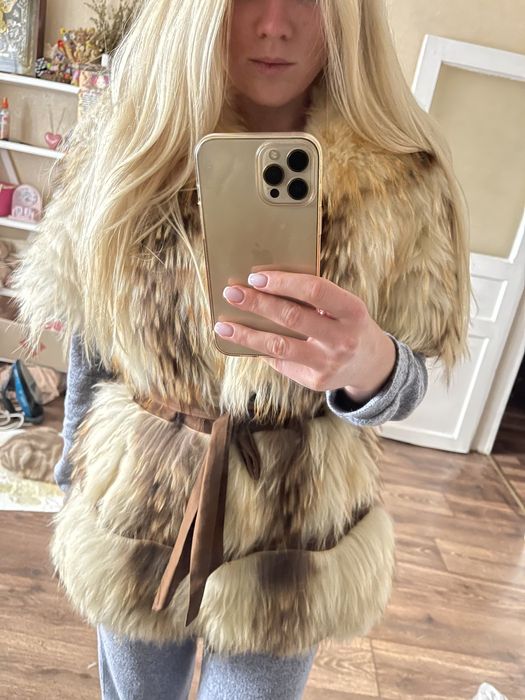 Продам натуральную меховою жилетку шубку из Енота! Шикарная! Lux!