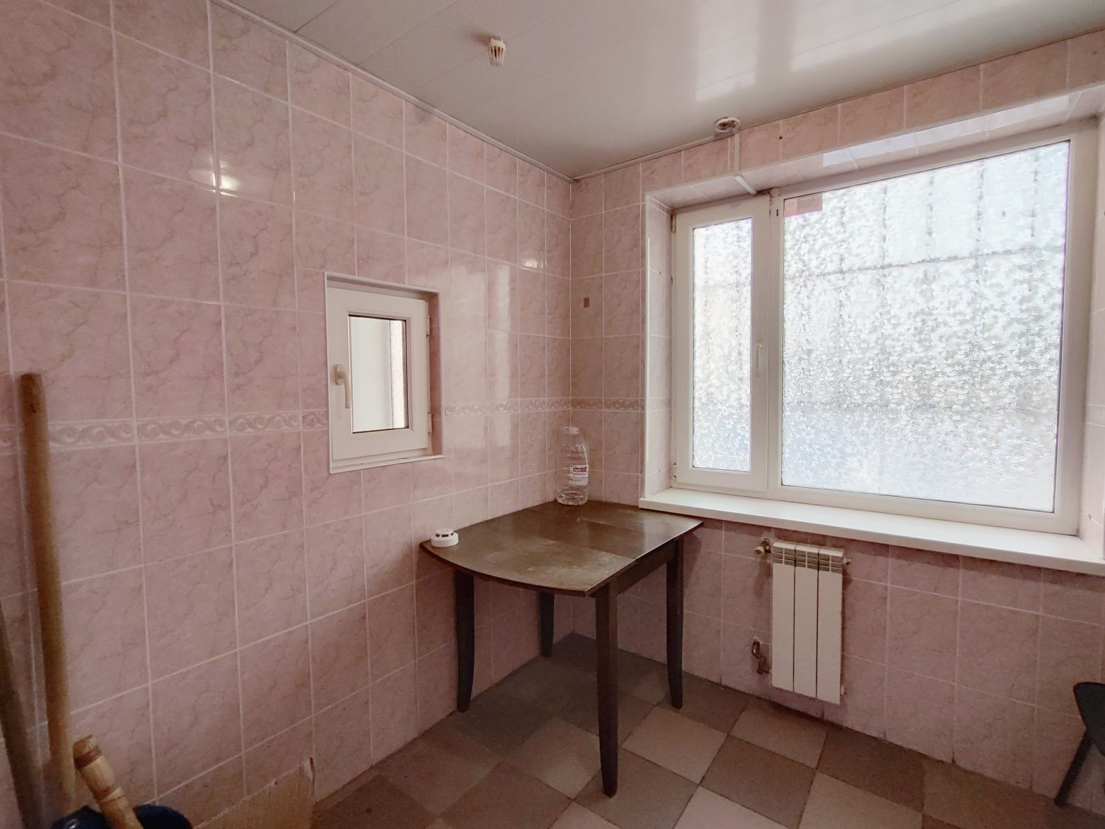 Оренда Приміщення, 80 м², Урожай