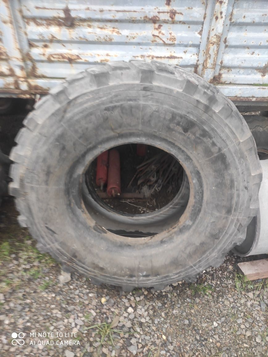 Opona 15.5/80 R20 KOŁO 20-20 Massey Ferguson kombajn