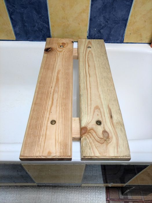 Сиденье в ванную, подставка, полочка( декор)