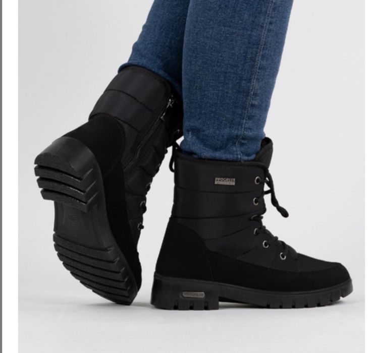 Зимние сапоги дутики женские