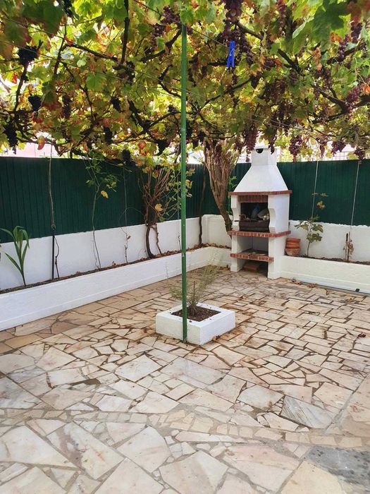 Quarto para arrendar em Paço DArcos, com área de 20m2, mobilado