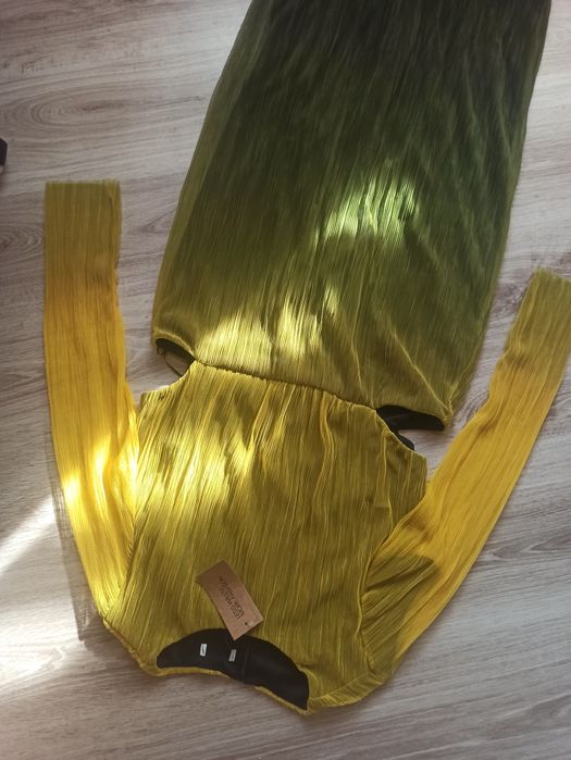 Plisowana sukienka Midi ombre L