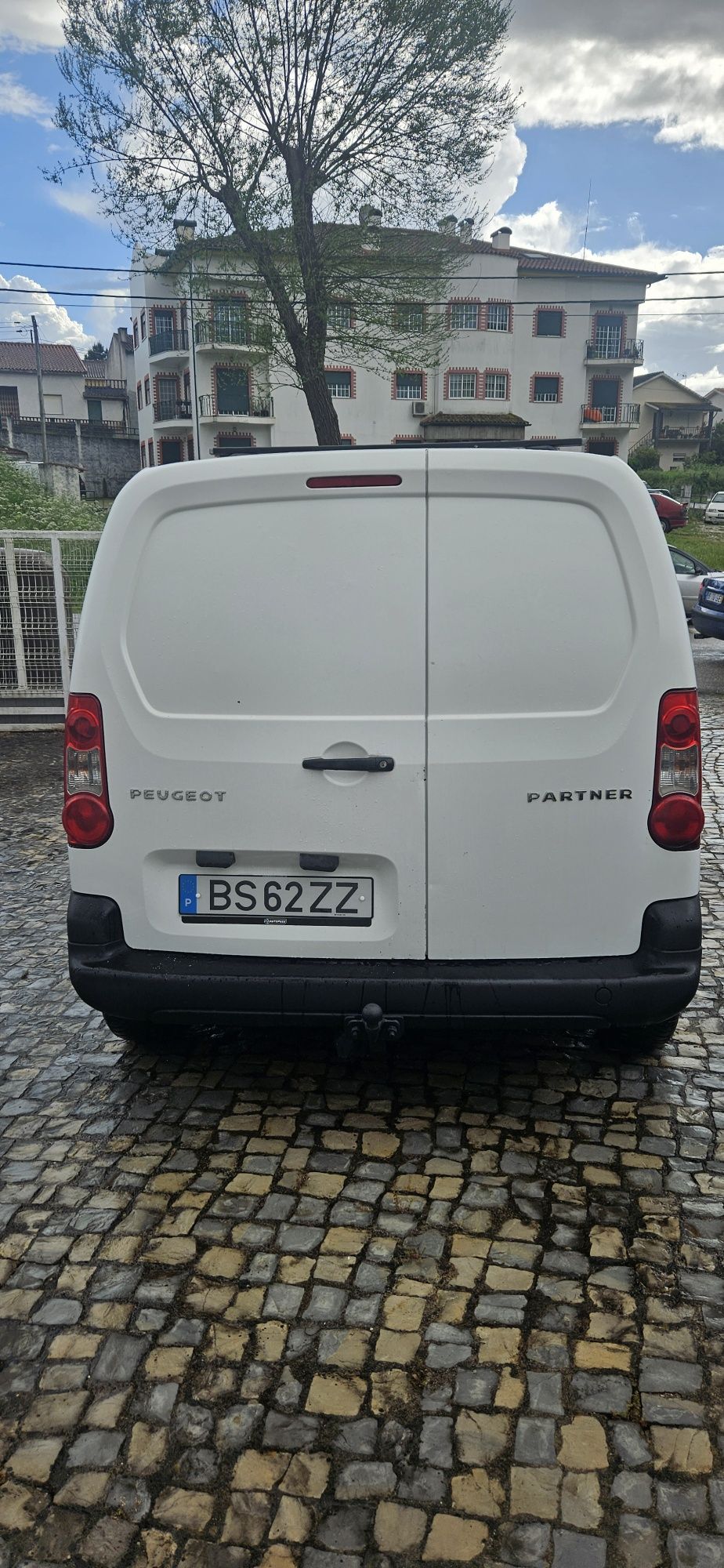 Peugeot Partner 1.6 hdi 3lug 100€/Mês