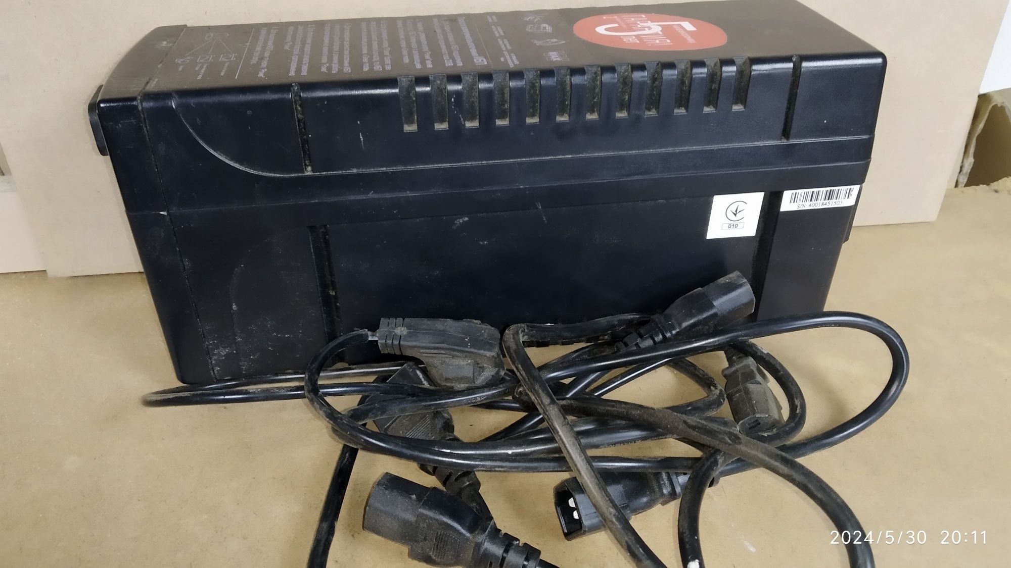 Бесперебойник Powercom BNT600AP