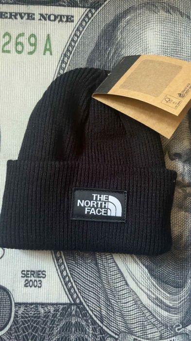 Czarna czapka zimowa The North Face nowa