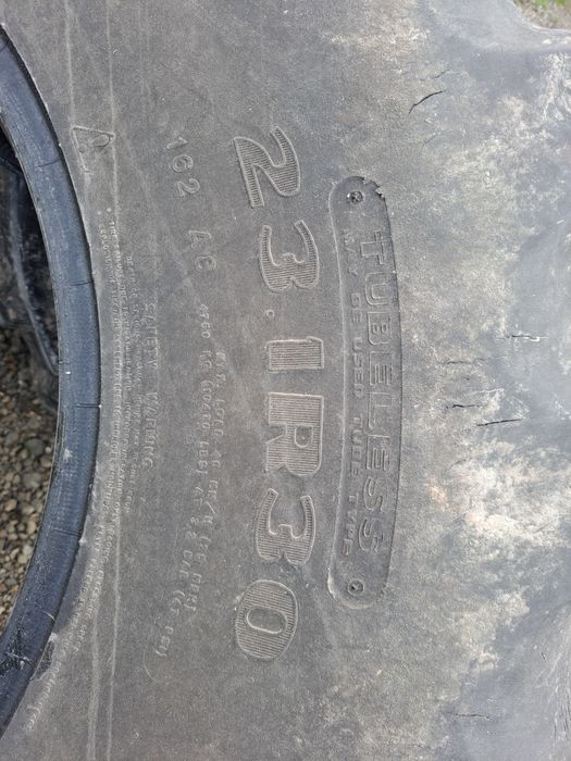 Opony do kombajnu opona 23.1 r30  620 75 r30