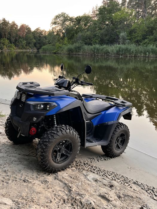 Продам квадроцикл Kymco 550 3 tbl