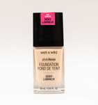 Podkład Wet n Wild Photofocus Dewy Lumineux Soft Ivory 1. sztuka