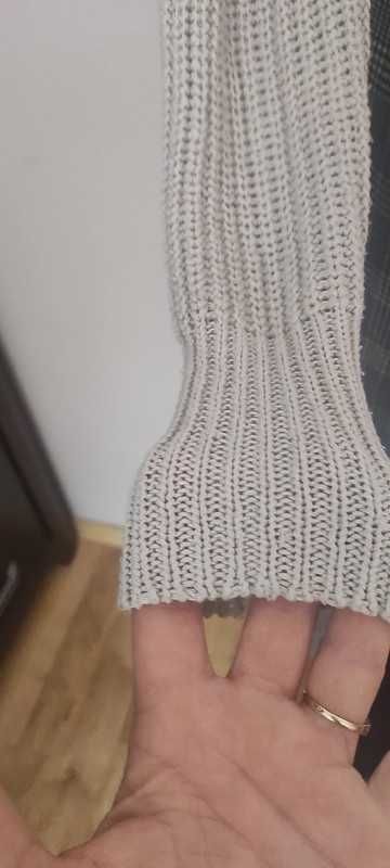 sweter damski cieńszy idealny na teraz i na zbliżającą się wiosne