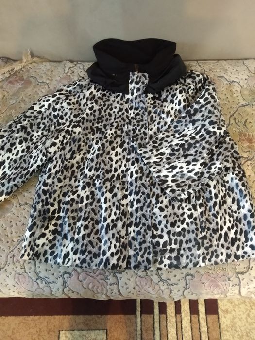 Жіноча зимова куртка