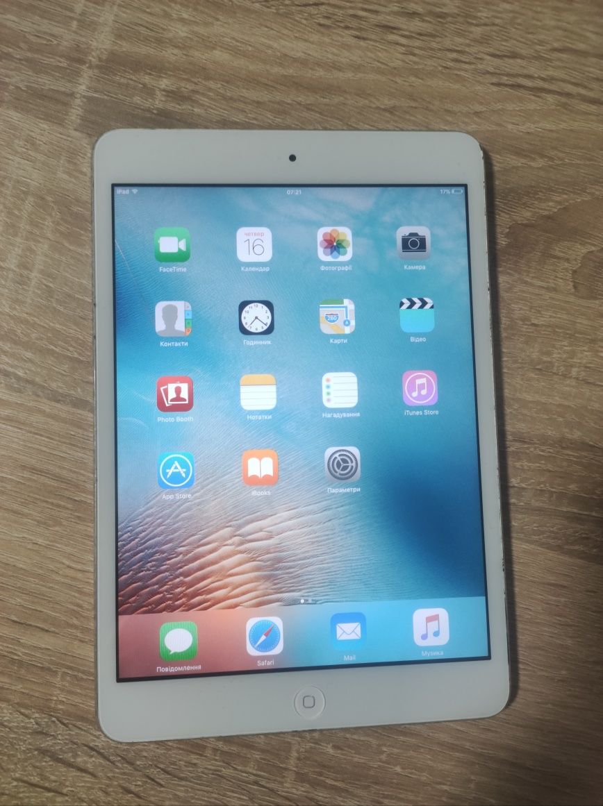 Інтернет планшет Apple ipad A1432 wifi 16 gb