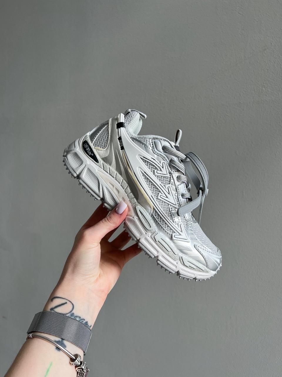 2 кольори OFF-WHITE Be Right Back
