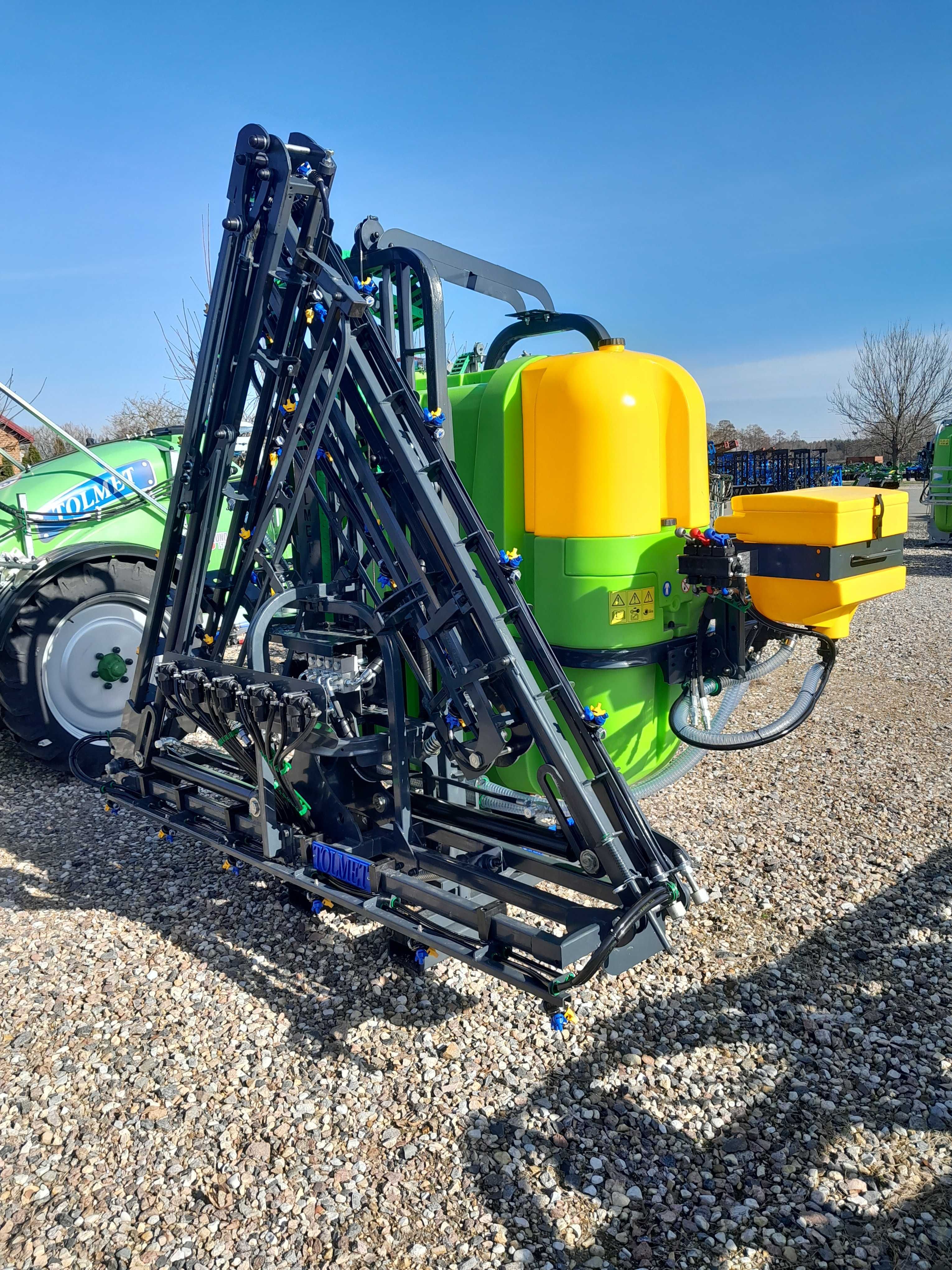 Opryskiwacz zawieszany Xsara 1000 l 15 m lance komputer Tolmet 2025