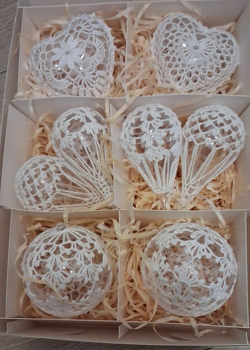 Zestawy świąteczne prezentowe ,cena wraz z opakowaniem