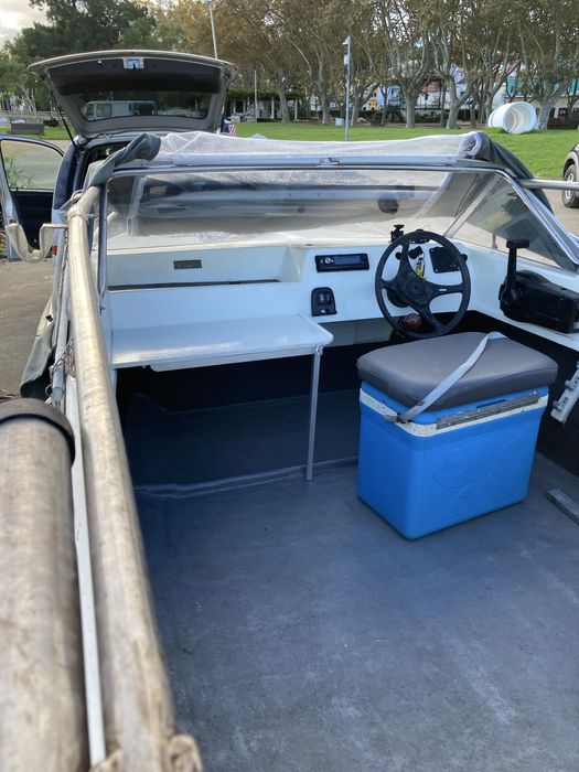 Barco Argus em muito boas condições