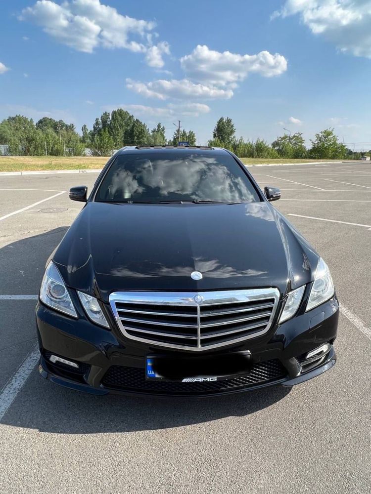 Продам Mercedes (W212) E350