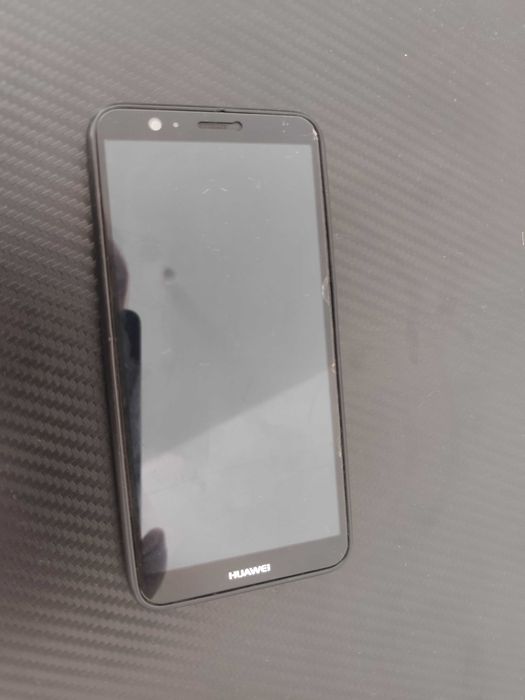 Продам телефон Huawei fig-lx1 P smart