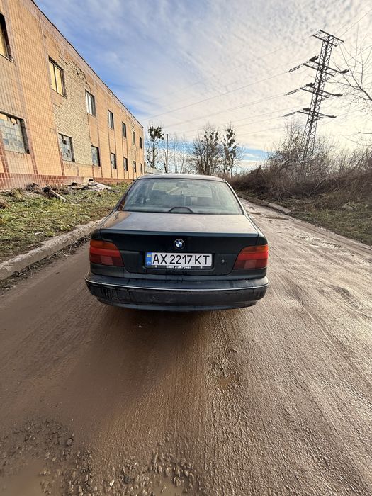 Продам BMW 5 Series