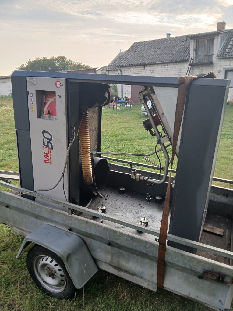 Sprezarka śrubowa obudowa