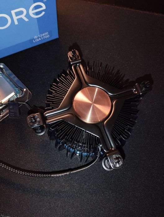 CPU Intel Core i5-12400