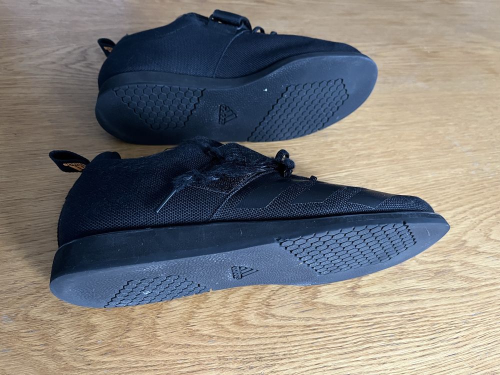 Buty do podnoszenia ciężarów adidas rozmiar 40