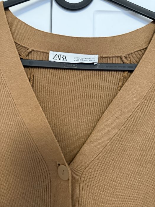 Светр від Zara 38 розмір