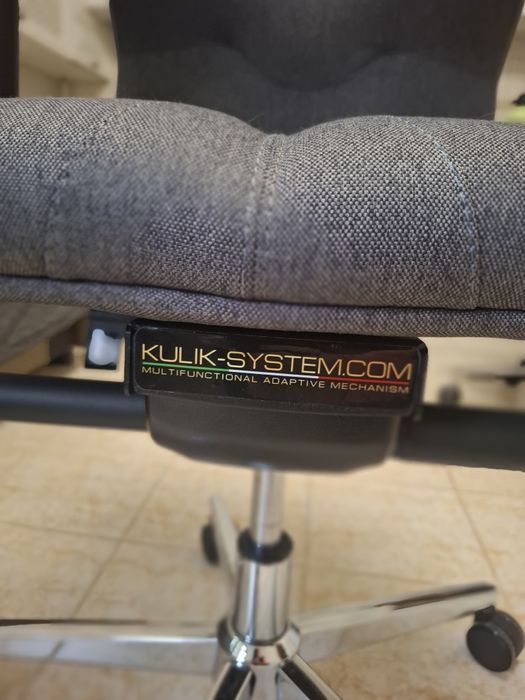 Крісло офісне. Майже не користувались KULIK SYSTEM ELEGANCE