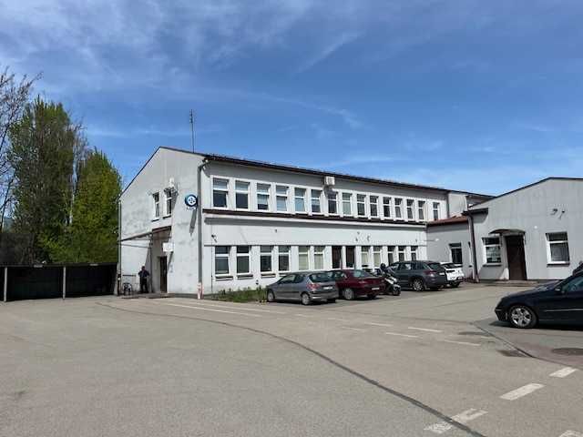 Nowa Huta ul. Mrozowa, ul. Ujastek 1, lokal - biuro 75 m2.