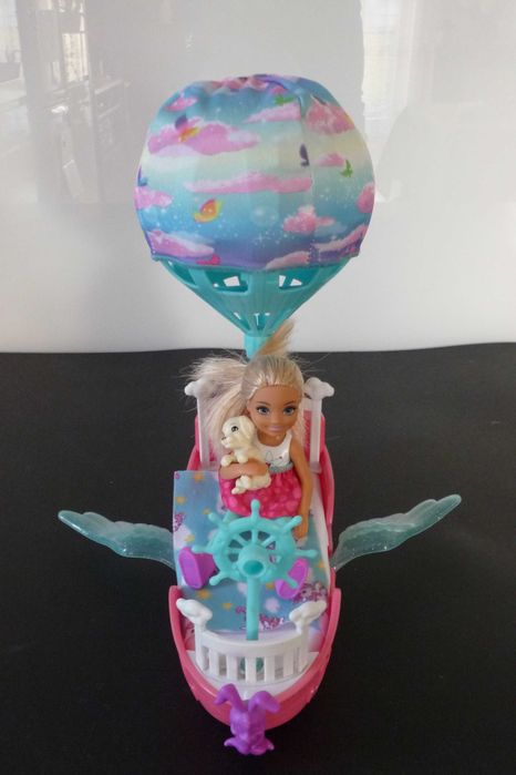 Barbie, Chelsea i Magiczna łódka, zestaw. Statek-balon. Dreamtopia.