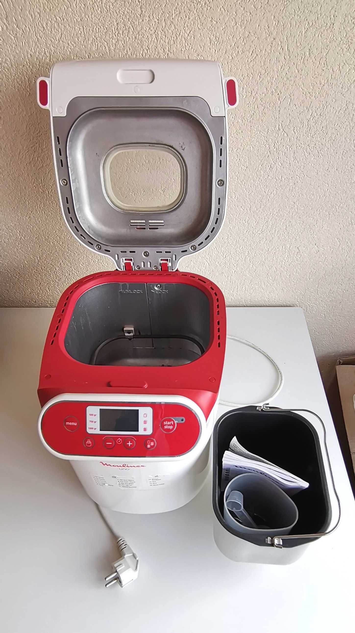 Máquina de fazer pão "Moulinex"