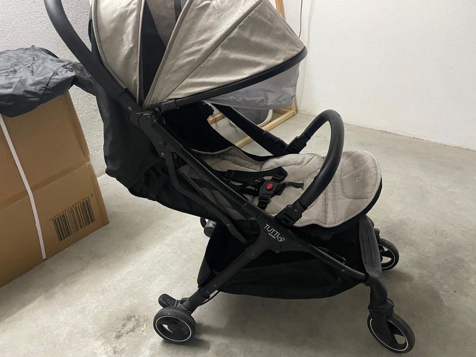 Carrinho passeio ate 22kg - suporte para copos, impermiavel para chuva
