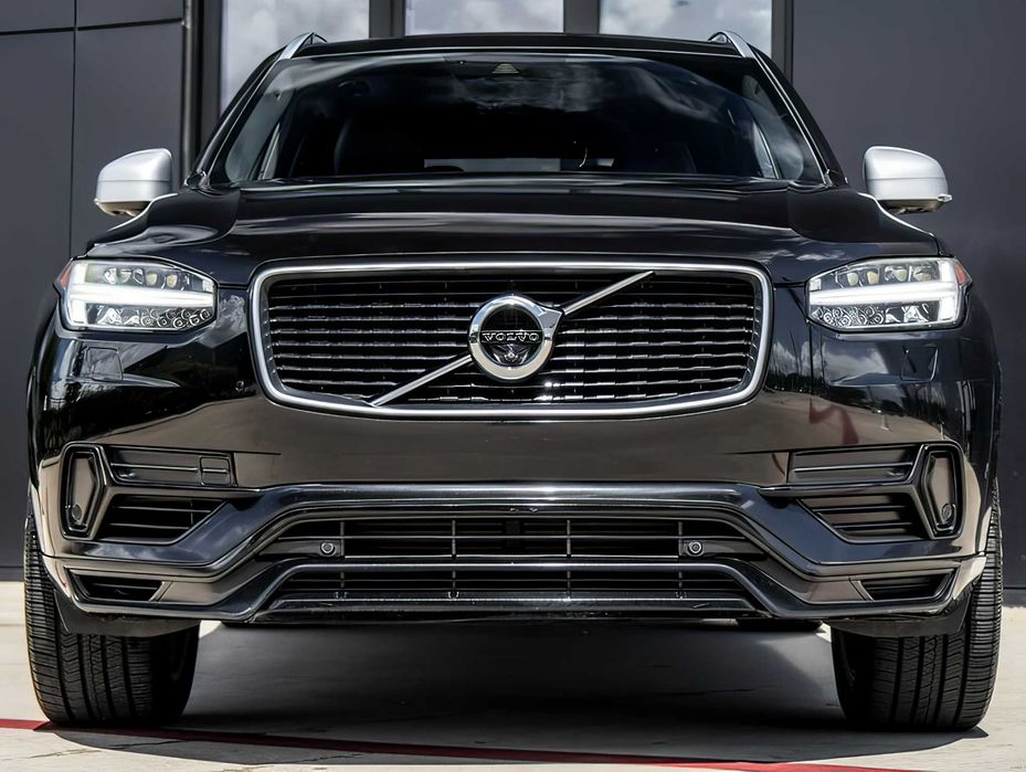 Volvo XC90      2017