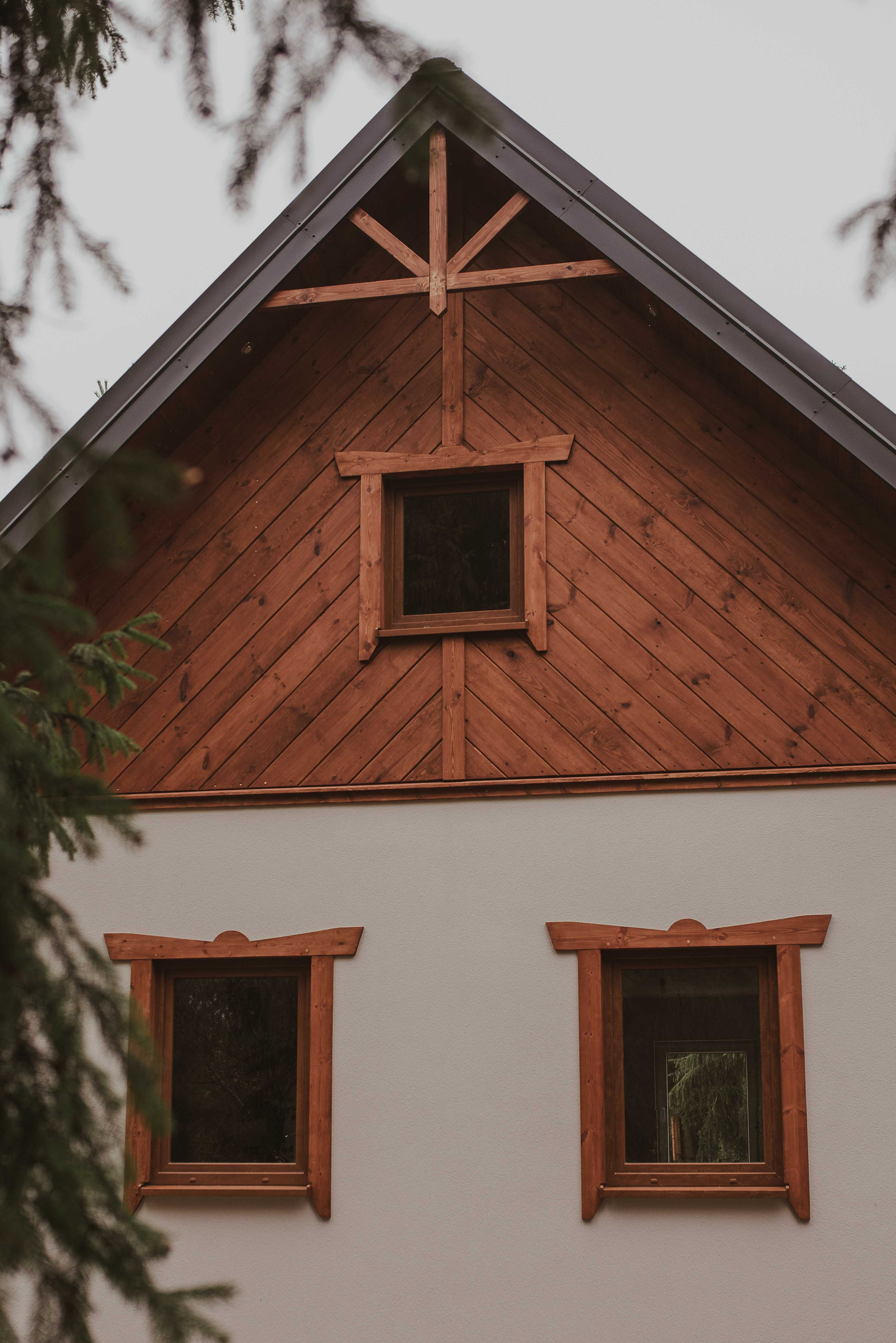 Budowa drewnianych domów szkieletowych